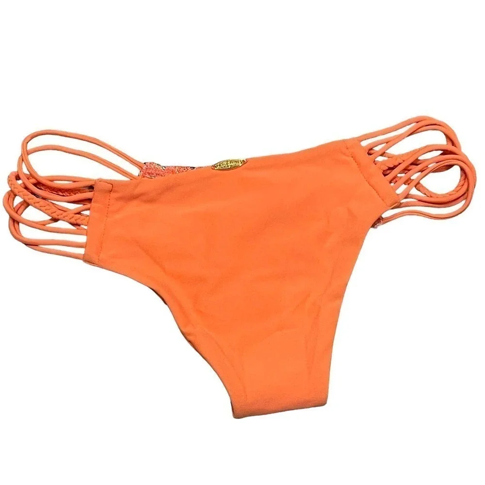 Luli Fama strappy side